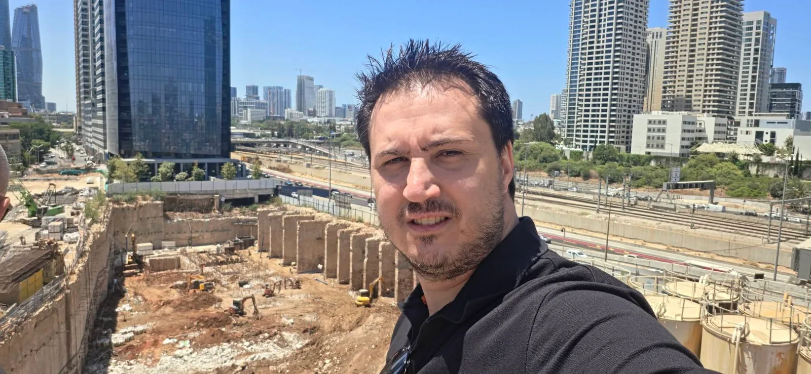 ורטיקל סיטי (Vertical City) — תמונה 2 מתוך 5