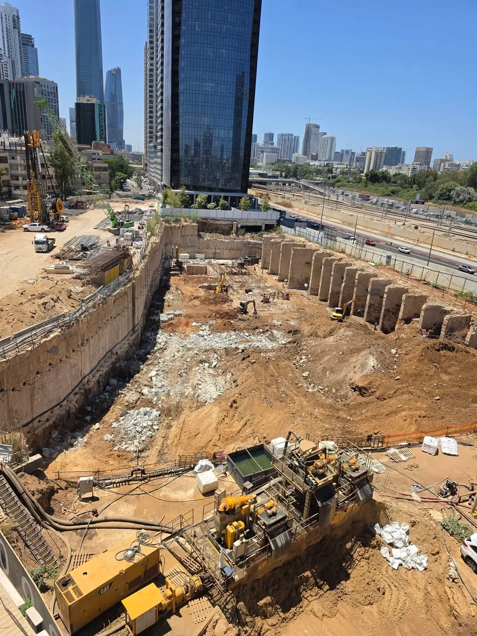 ורטיקל סיטי (Vertical City) — תמונה 4 מתוך 5