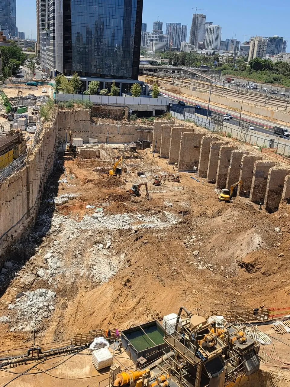 ורטיקל סיטי (Vertical City) — תמונה 5 מתוך 5
